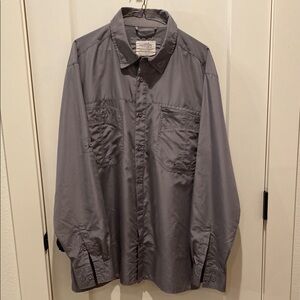 Reel Life Men’s‎ Fishing Shirt.  Gray.  XL.  Front Pockets. P2P 25”